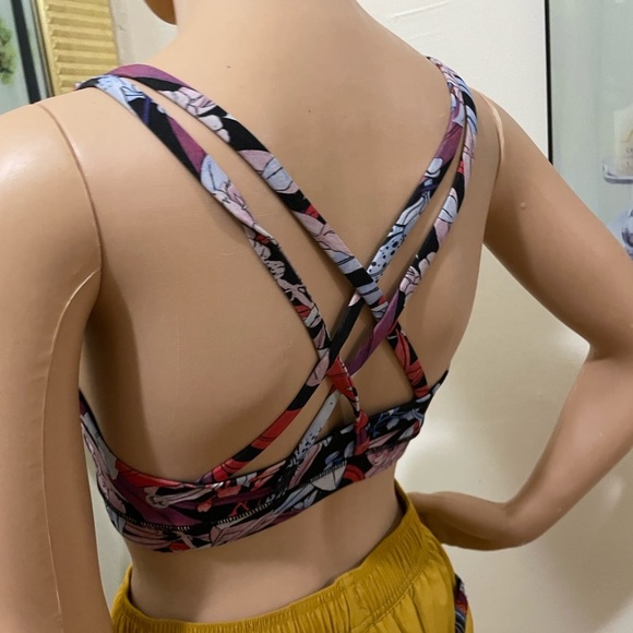 Lululemon Athletica Floral Cross-Back Sports Bra - Black and Purple - Picture 7 of 7